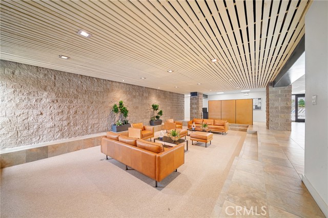 14144 Dickens ST Unit: 122