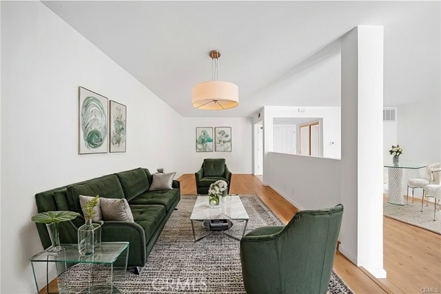 14144 Dickens ST Unit: 122