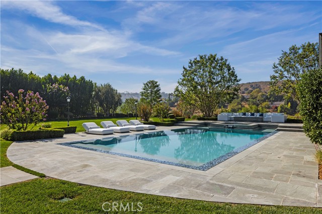 24200 HIDDEN RIDGE RD