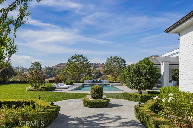 24200 HIDDEN RIDGE RD