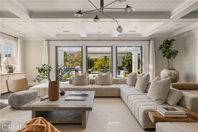 24200 HIDDEN RIDGE RD