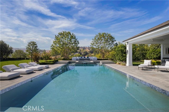 24200 HIDDEN RIDGE RD