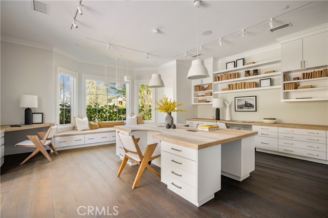 24200 HIDDEN RIDGE RD