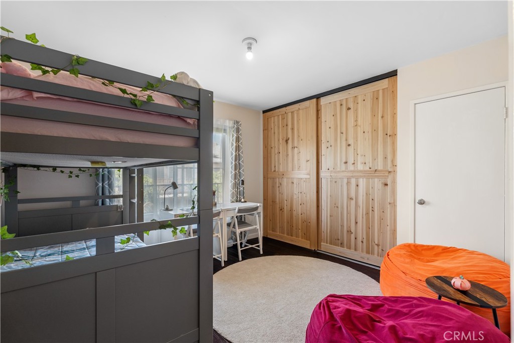 312 N Louise Street 210