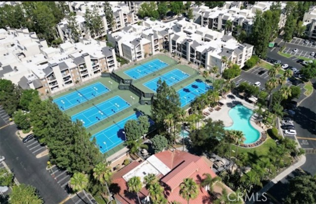 5565 Canoga AVE Unit: 120