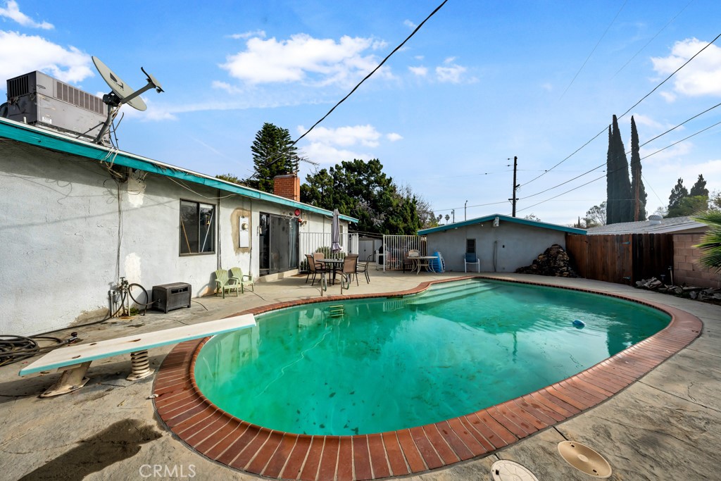 20330 Superior Street