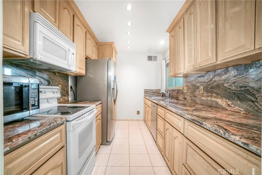 23643 Park Capri 38