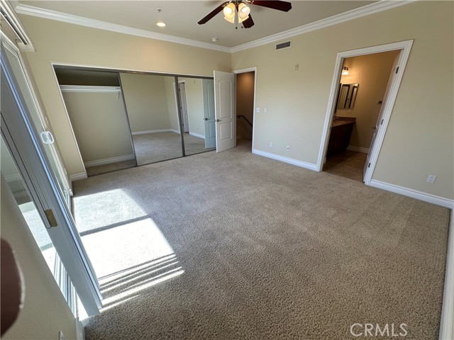 1101 East AVE Unit: 105