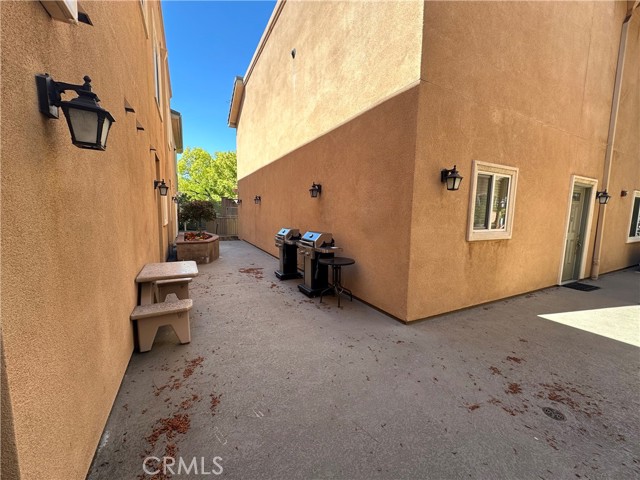 1101 East AVE Unit: 105