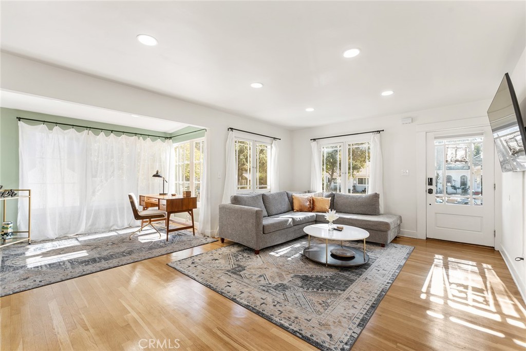 545 E Rio Grande Street