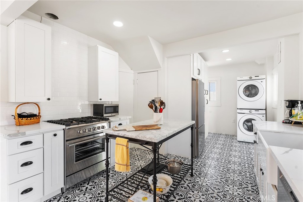 545 E Rio Grande Street