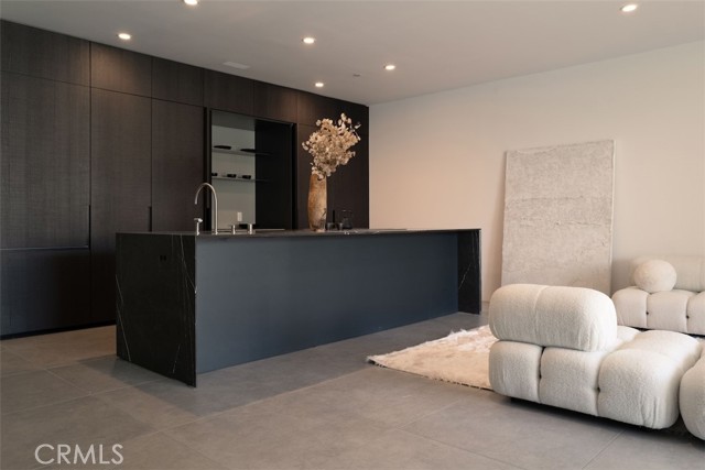 838 N Kings RD Unit: 303