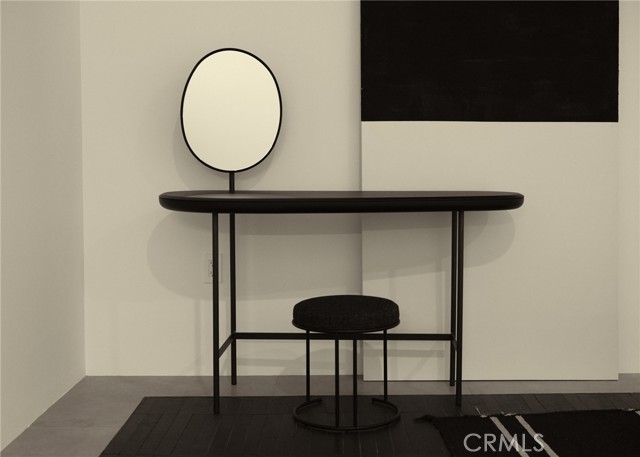 838 N Kings RD Unit: 303