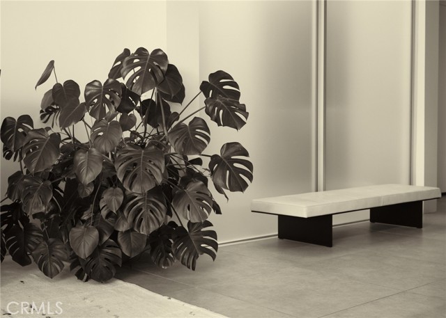 838 N Kings RD Unit: 303