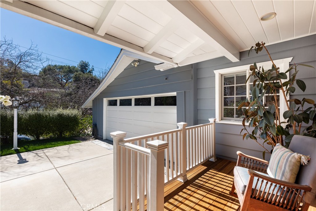 3584 Woodcliff Road