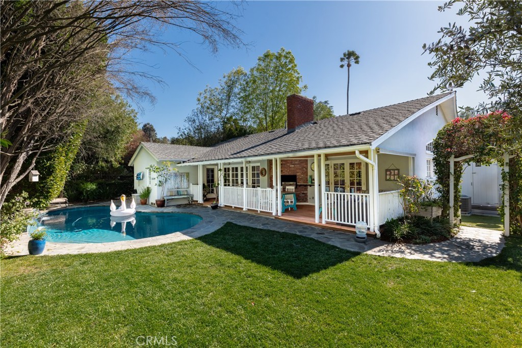 3584 Woodcliff Road