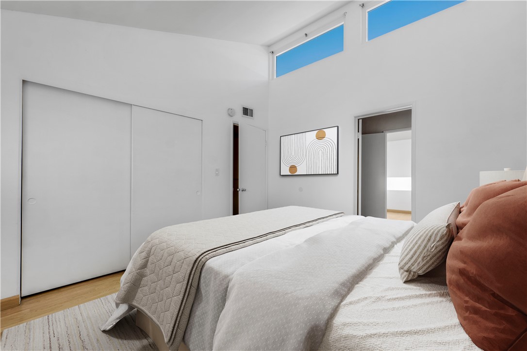 630 E Acacia Avenue 6