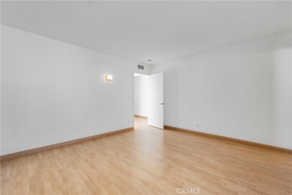 630 E Acacia Avenue 6