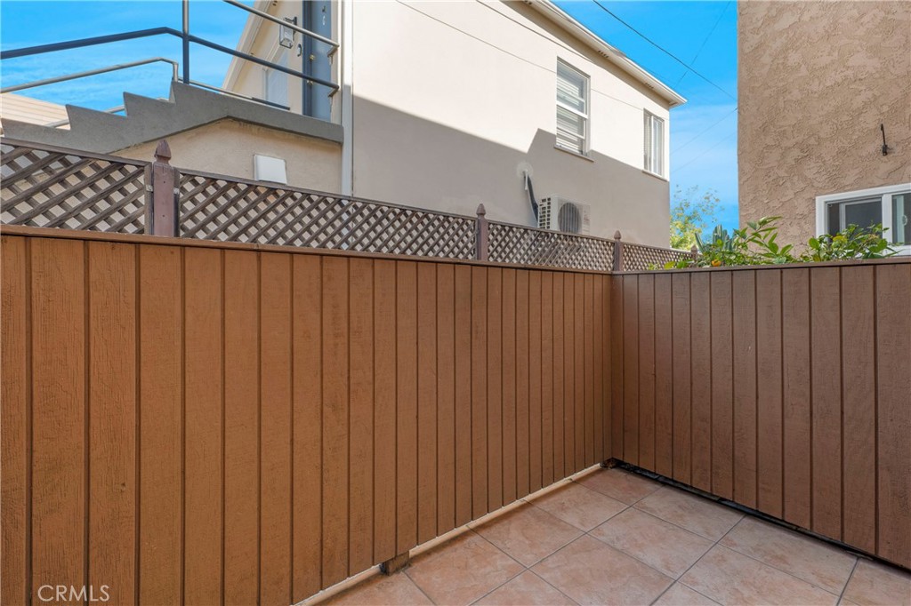 630 E Acacia Avenue 6