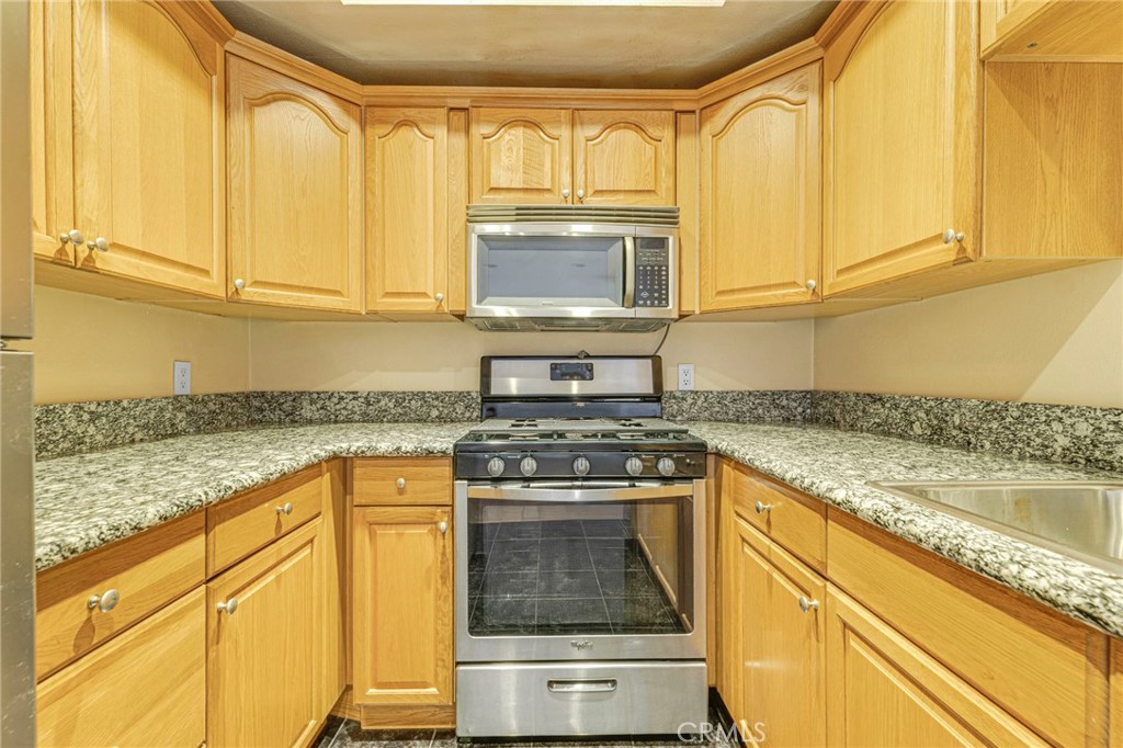 630 E Acacia Avenue 6