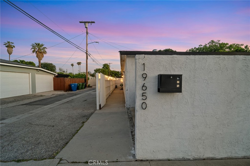 6956 Corbin Avenue