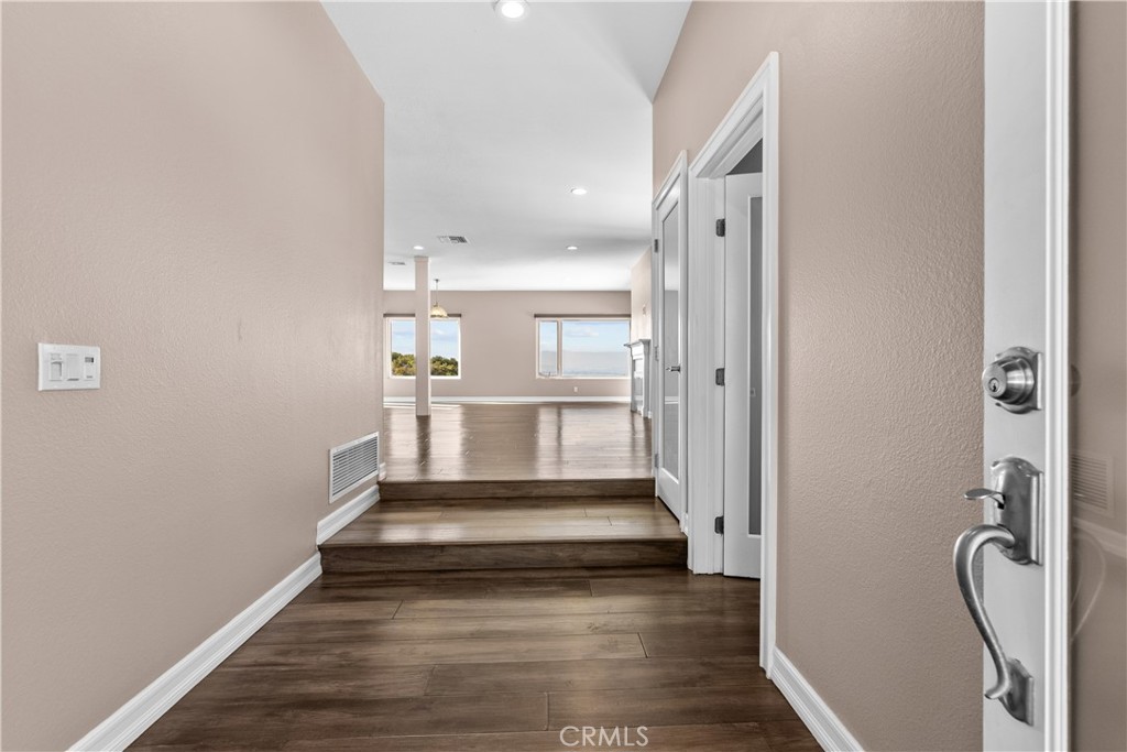 561 S Ventu Park Road