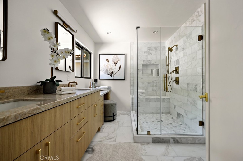 5100 Orrville Avenue