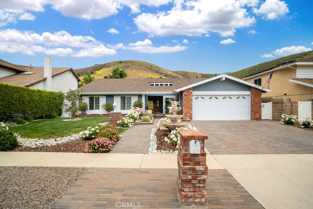 6505 Smoke Tree Avenue