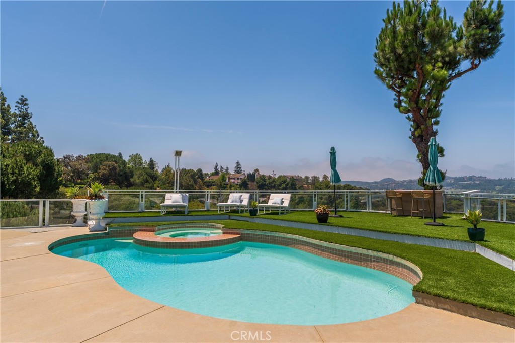 15541 Aqua Verde Drive