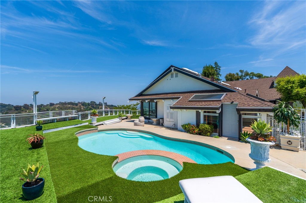 15541 Aqua Verde Drive