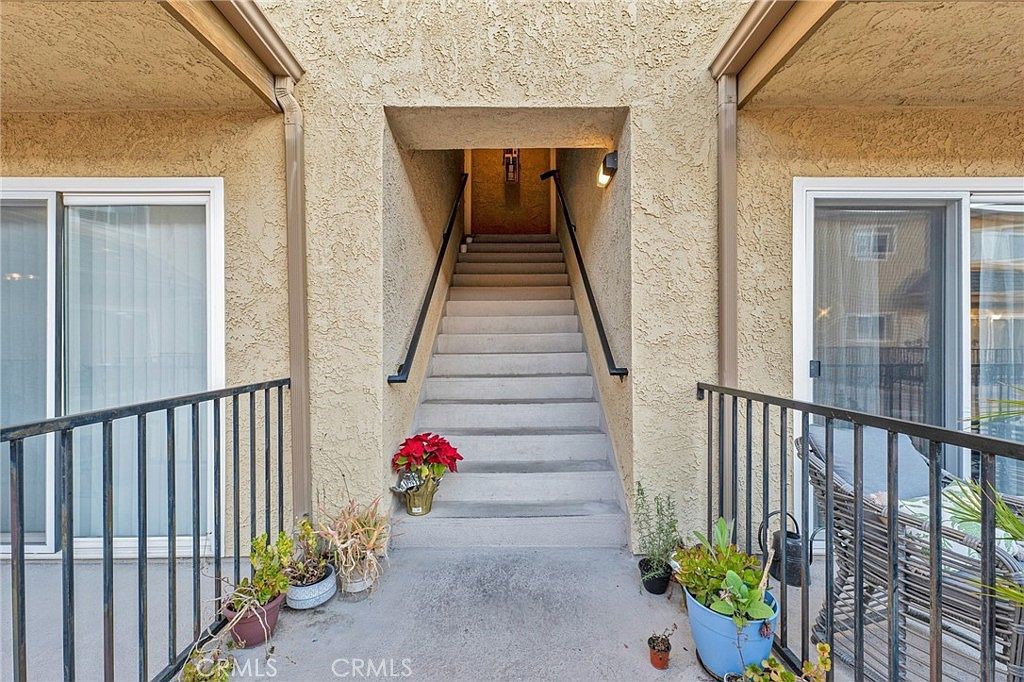 5224 Denny Avenue 209