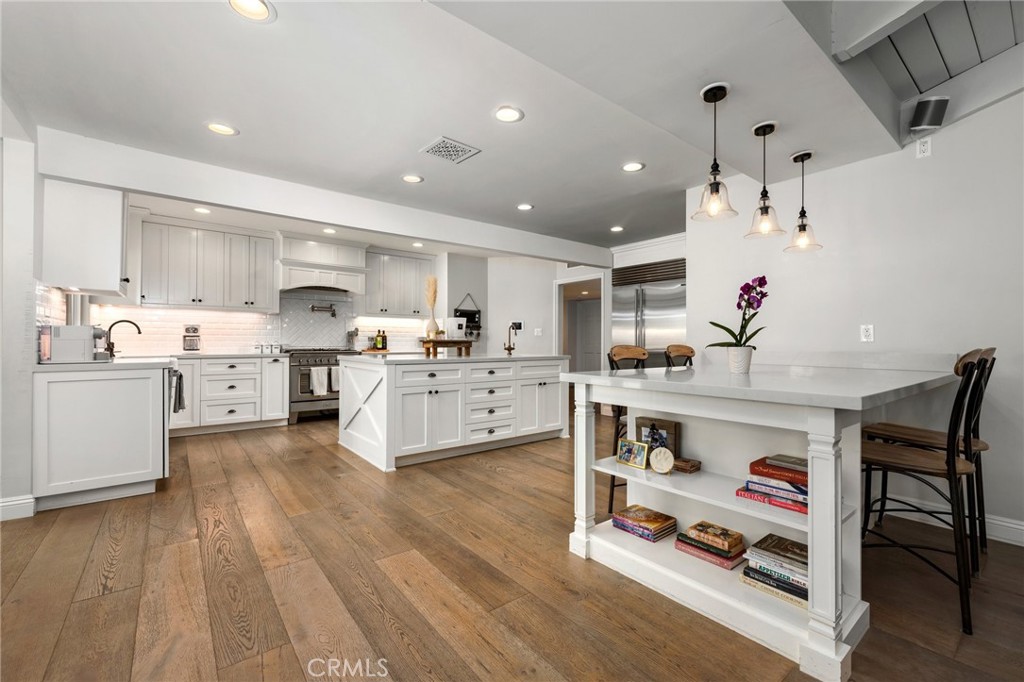 5337 Topeka Drive