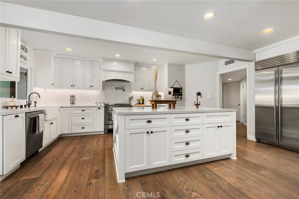 5337 Topeka Drive