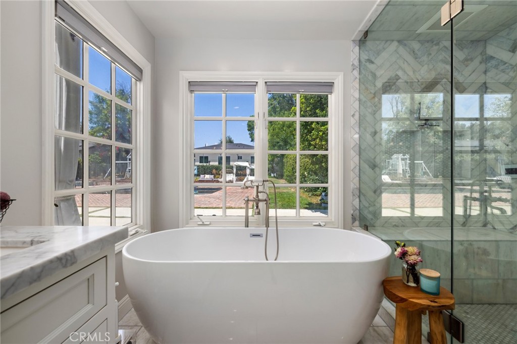 5337 Topeka Drive