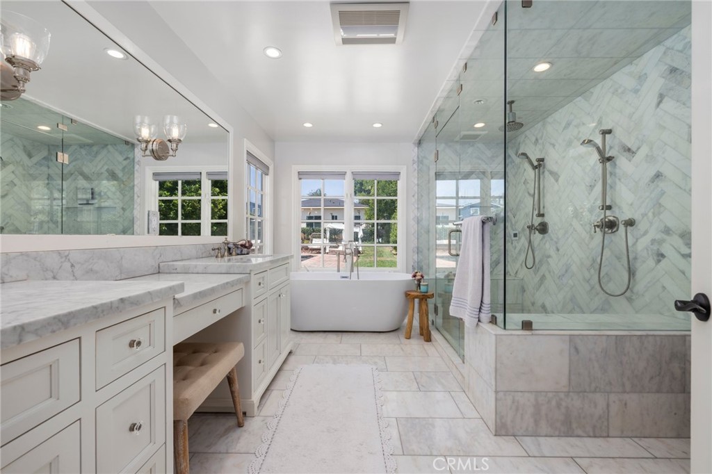 5337 Topeka Drive