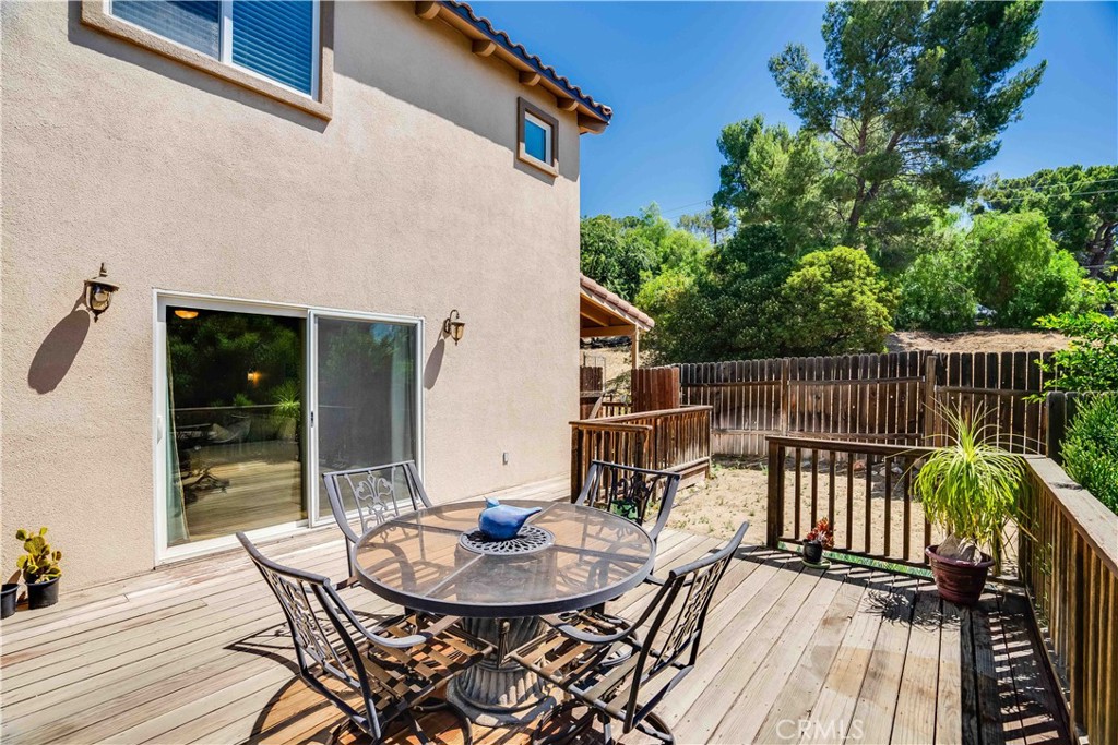 21460 Arapahoe Trail