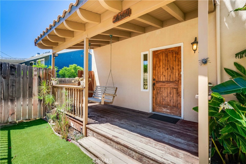 21460 Arapahoe Trail