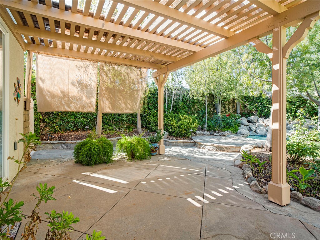 21103 Cross Creek Drive