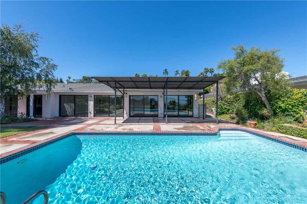 16511 Academia Drive