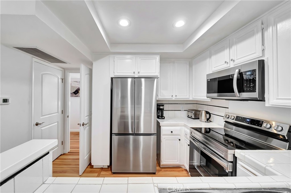 22100 Burbank Boulevard 230C