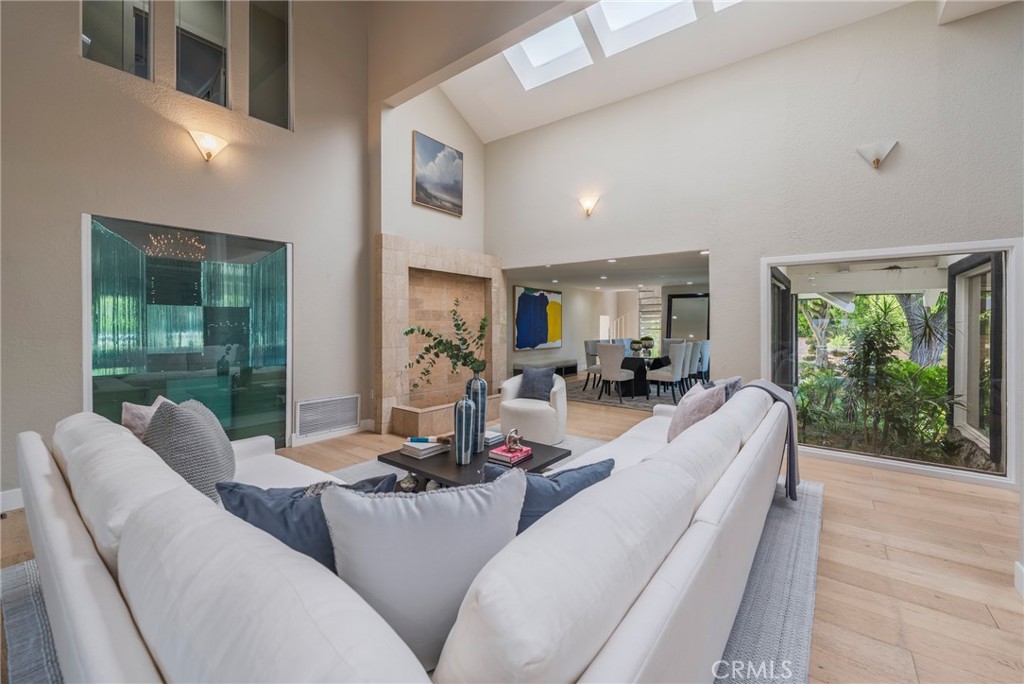 15541 Aqua Verde Drive