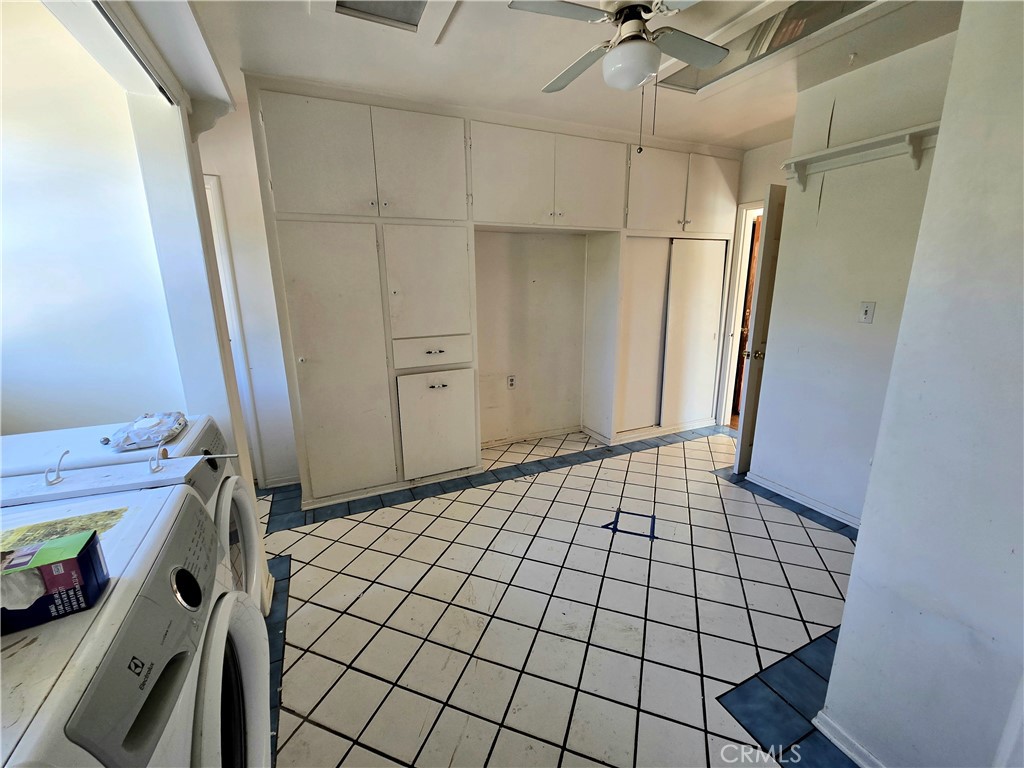 6111 Goodland Avenue