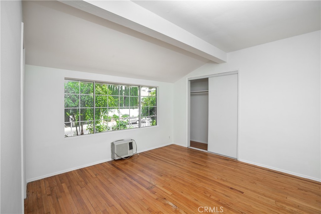 5219 San Feliciano Drive