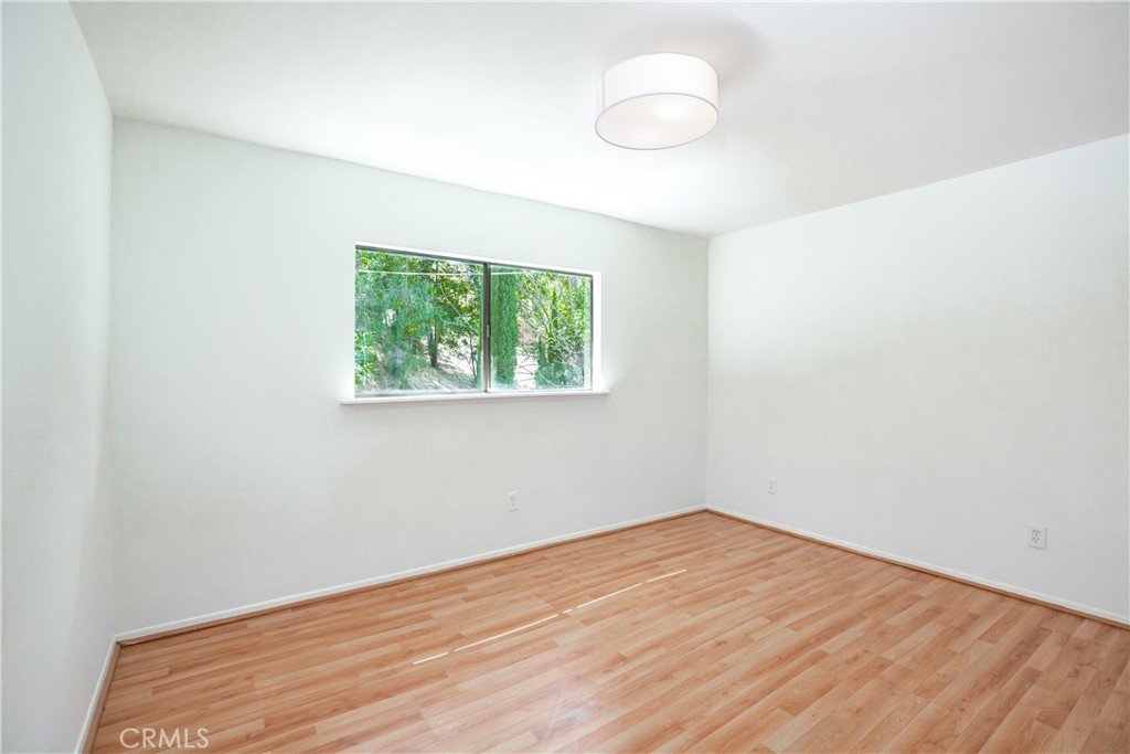 5219 San Feliciano Drive