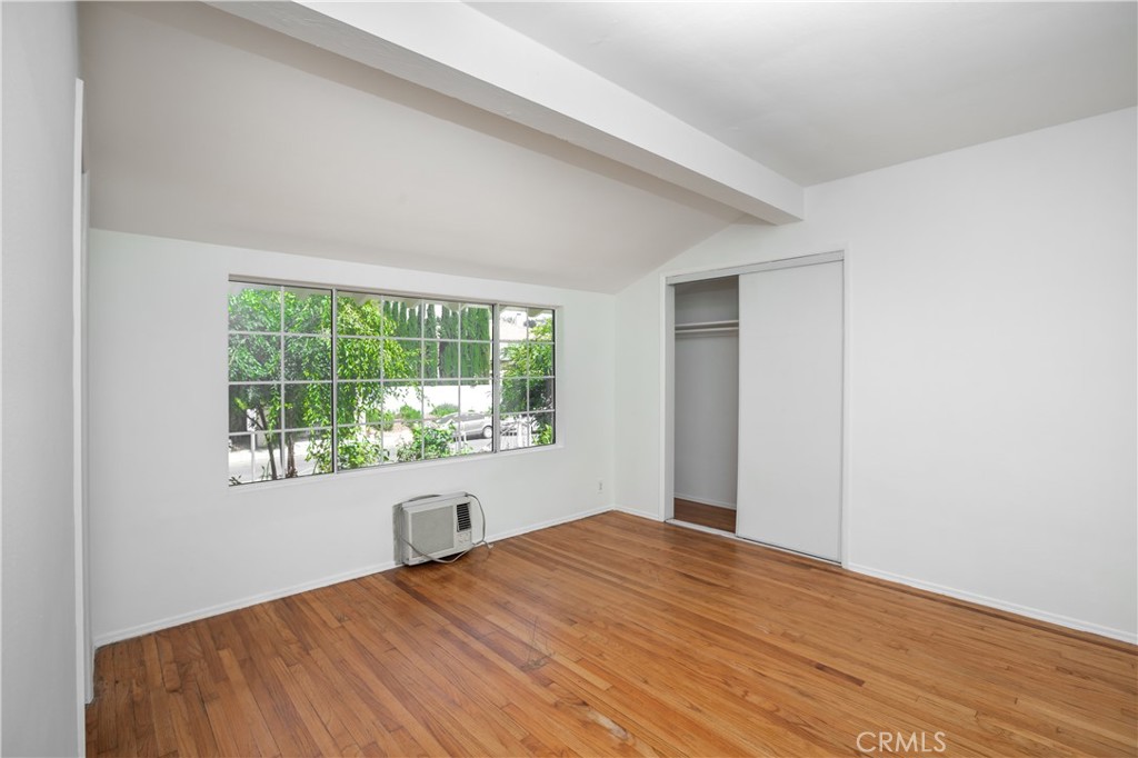 5219 San Feliciano Drive