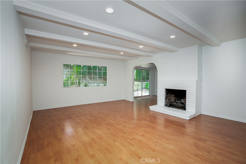 5219 San Feliciano Drive