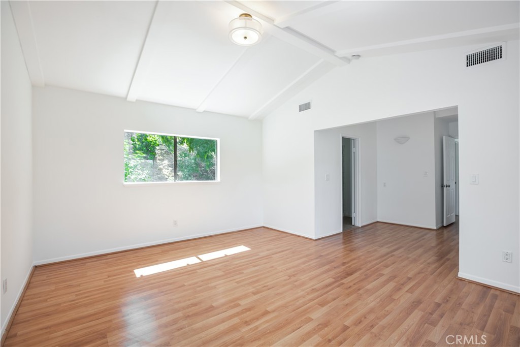 5219 San Feliciano Drive