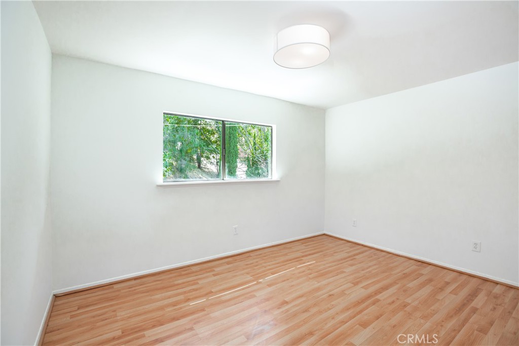 5219 San Feliciano Drive