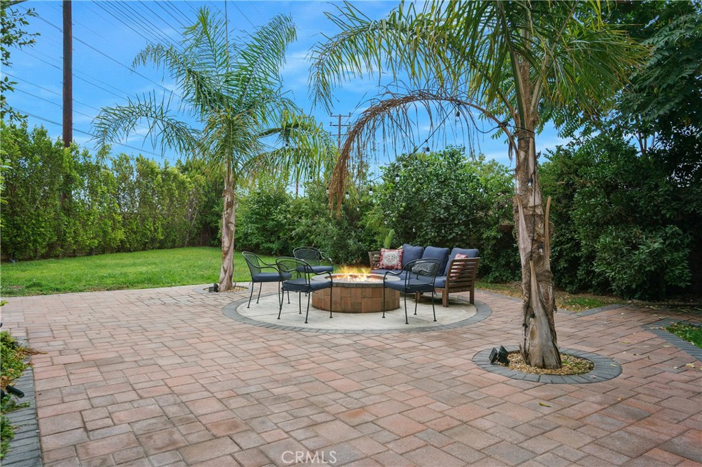 11143 Laughlin Lane