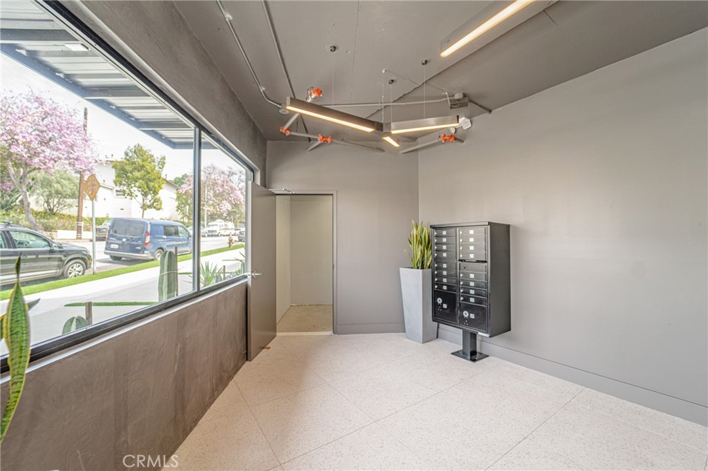 2828 London Street 303